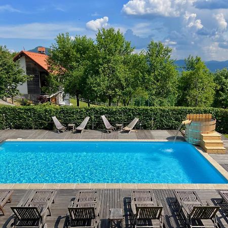 Guest house Domačija Krnc Hrib pri Hinjah Extérieur photo
