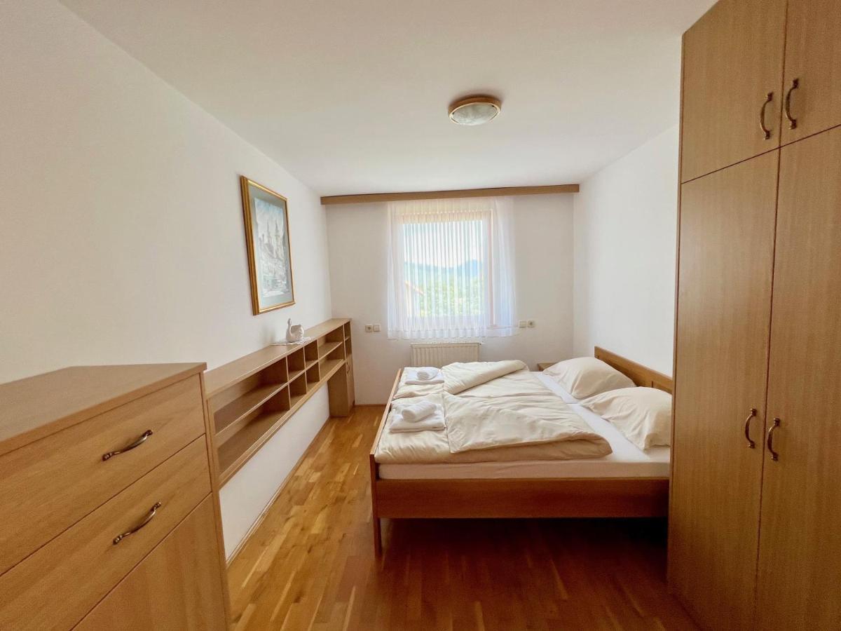 Guest house Domačija Krnc Hrib pri Hinjah Extérieur photo