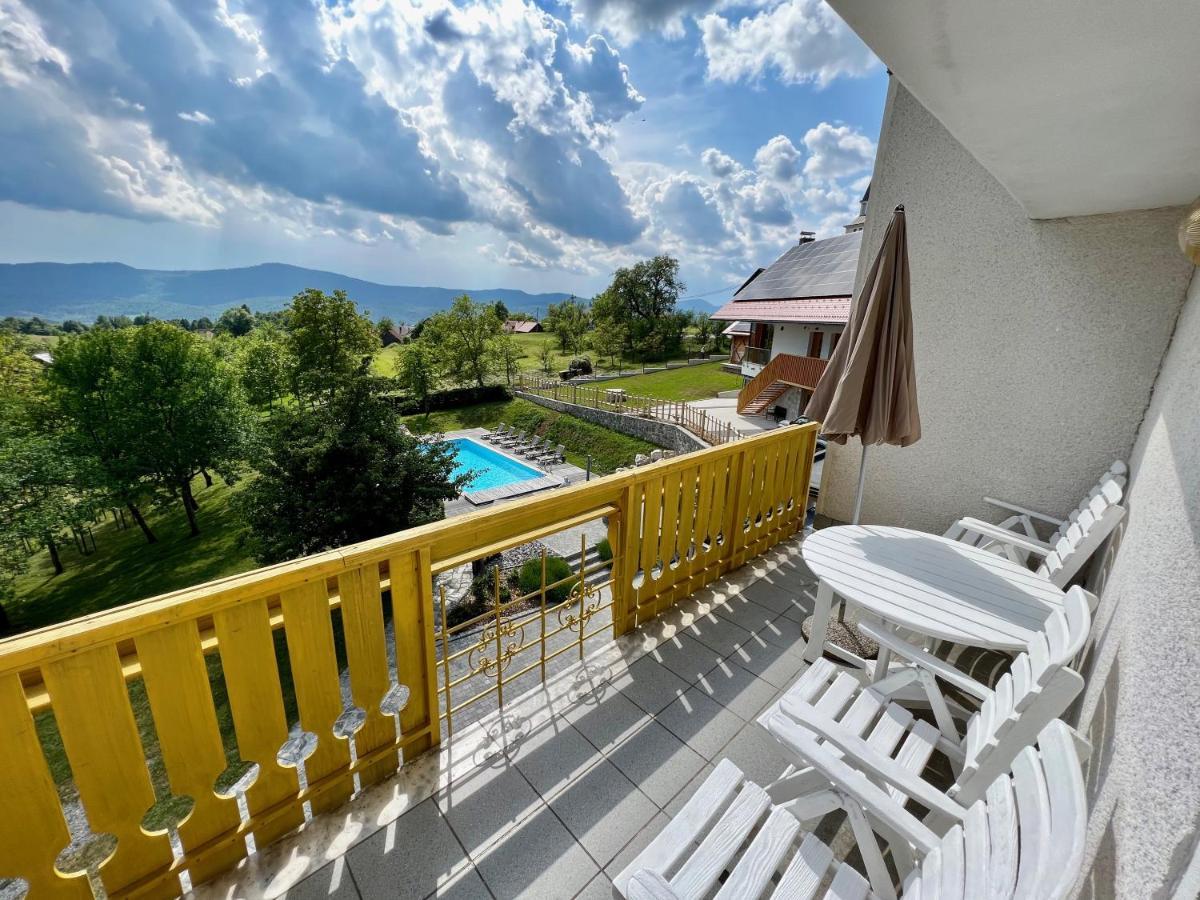 Guest house Domačija Krnc Hrib pri Hinjah Extérieur photo