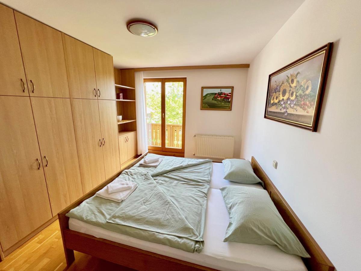 Guest house Domačija Krnc Hrib pri Hinjah Extérieur photo